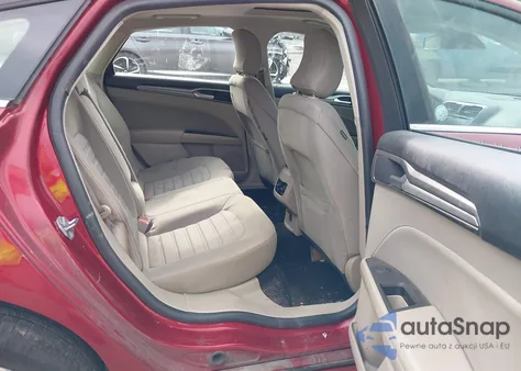 2019 Ford Fusion Hybrid Se z USA, uszkodzony, nr VIN 3FA6P0LU0KR262128